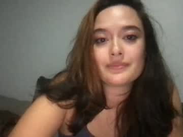 webcam girl lonelypao live cam image #3098990