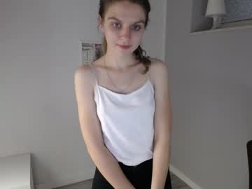webcam girl lana_heisstt live cam image #624282