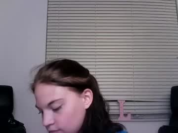 webcam girl lexi_laine live cam image #2625056