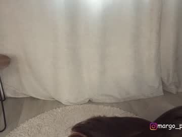 webcam girl my_eyes_higher live cam image #6897044