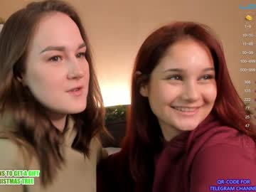 webcam couple pekadark live cam image #3490311