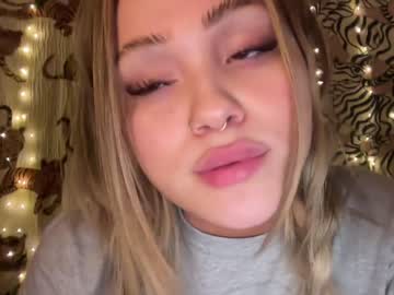 webcam girl ari_02 live cam image #5238872