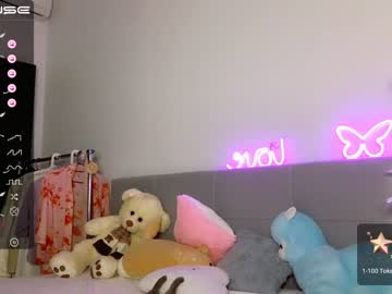 webcam girl small_blondee live cam image #4648594