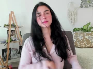 webcam girl grettabenett_ live cam image #3252814