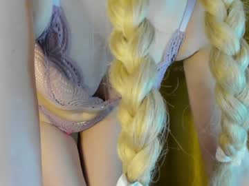webcam girl virgiin_lily live cam image #1754611