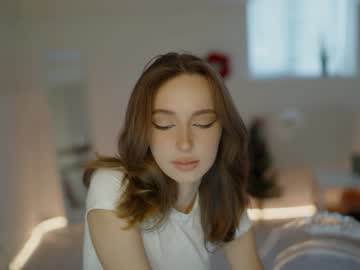 webcam girl silent_chill live cam image #6108575