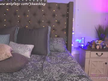 webcam girl theashleydaniels live cam image #1340260