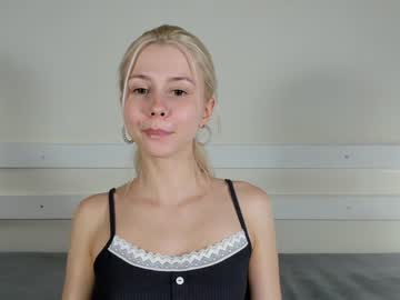 webcam girl hi_popsy live cam image #5416894