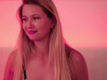 webcam girl stella_and_stephan live cam image #5487436