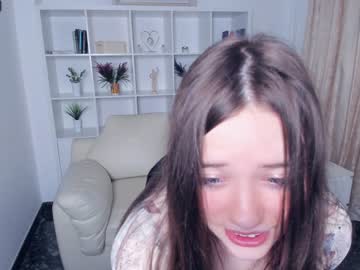 webcam girl kristi_zenn live cam image #6033379