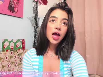webcam girl megan_world live cam image #806399