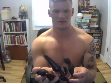 webcam man notsureaboutthislol live cam image #4940397