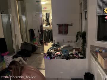 webcam girl phoenix_taylor live cam image #4451008