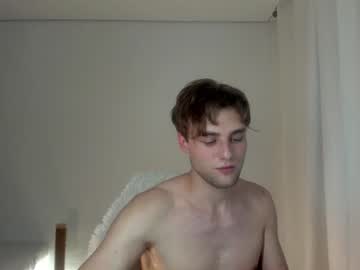 webcam man devilnut1 live cam image #3616885
