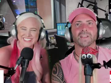 webcam man whaaaaaaaat live cam image #4207504