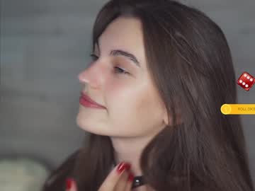 webcam girl hoolybunny live cam image #2236375