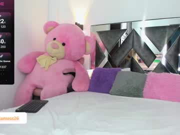 webcam girl emma_jamess live cam image #7038388