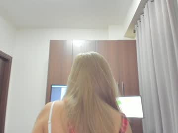 webcam girl sensualbae_seduction live cam image #687641
