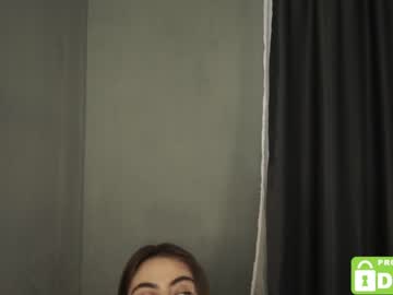 webcam girl tessarosse_ live cam image #4553813
