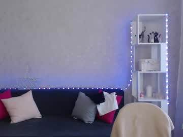 webcam girl ellyloy live cam image #3148758