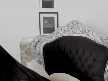 webcam girl moniqueeass live cam image #5458604