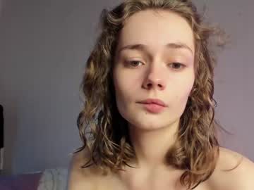 webcam girl mxxnsxsul live cam image #2203702