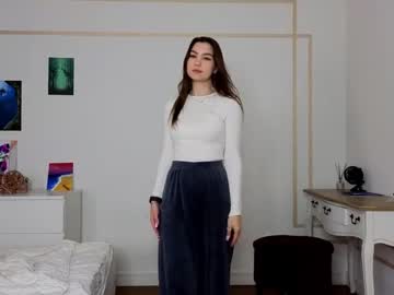 webcam girl fannydowlen live cam image #7008247