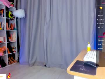 webcam girl blush_mikki live cam image #5370077