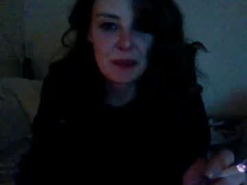 webcam girl fitty_tuck live cam image #422526