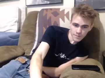 webcam man finnabun33 live cam image #3169425