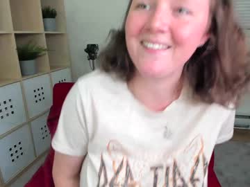 webcam girl haylee_love live cam image #3070223