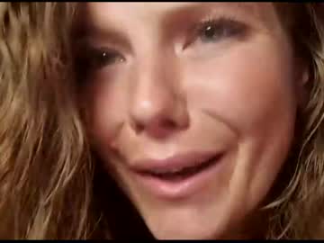 webcam girl kosmickate live cam image #3321047