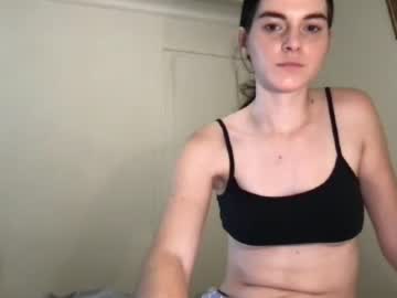 webcam girl lilosdemons live cam image #2470636