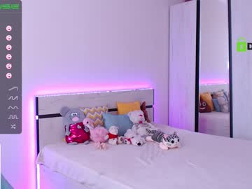 webcam girl princess_lolli live cam image #2818818