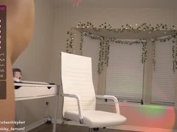 webcam girl ashley_benson1 live cam image #2273362