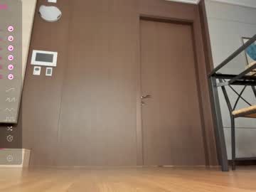 webcam girl lo_vely_su live cam image #5878097