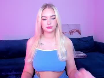 webcam girl 8a8y_nura live cam image #2195516