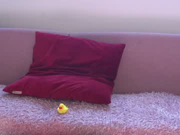 webcam girl xtina__ live cam image #1212357