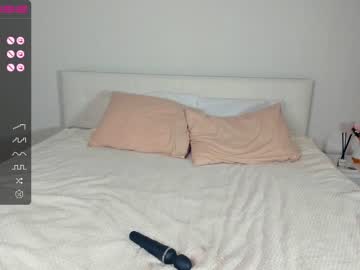 webcam girl cute_caprice live cam image #4921087