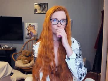 webcam girl klementinagirl live cam image #4708016
