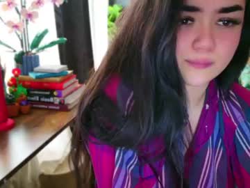 webcam girl annatigarr live cam image #6794212
