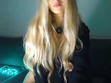 webcam girl pervyblonde live cam image #761134