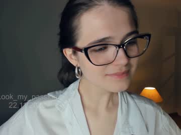 webcam girl look_my_passion live cam image #5798548