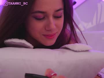 webcam girl taanni_bc live cam image #5262116
