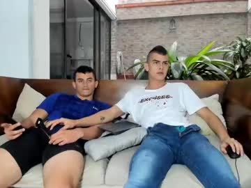 webcam man heteros_men live cam image #2097250