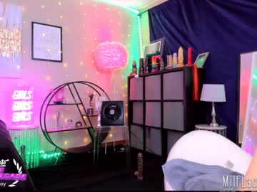 webcam girl milf_lacey live cam image #3897832