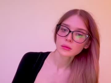 webcam tranny cutiewhitefox live cam image #4786881
