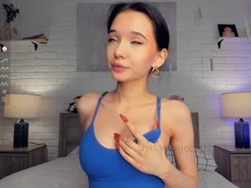 webcam girl riskyproject live cam image #6313162