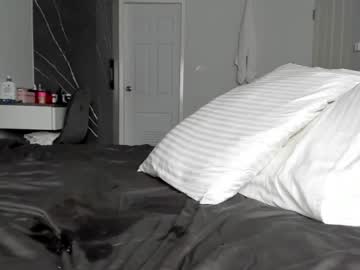 webcam girl asiangirlandwhiteguy live cam image #5748186