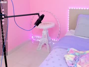 webcam girl little_effy18 live cam image #3225298